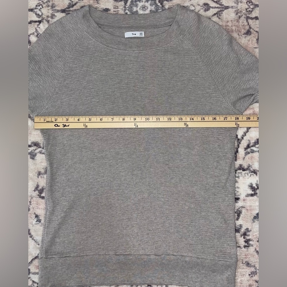 Aritzia TNA Andrews Waffle Knit Thermal Gray Size XXS - Picture 3 of 7